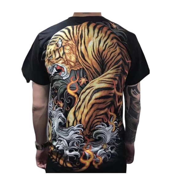 ROCK CHANG T-SHIRT TWO TIGERS
T-shirt. Glows in the dark. Size large - Picture 5 of 8